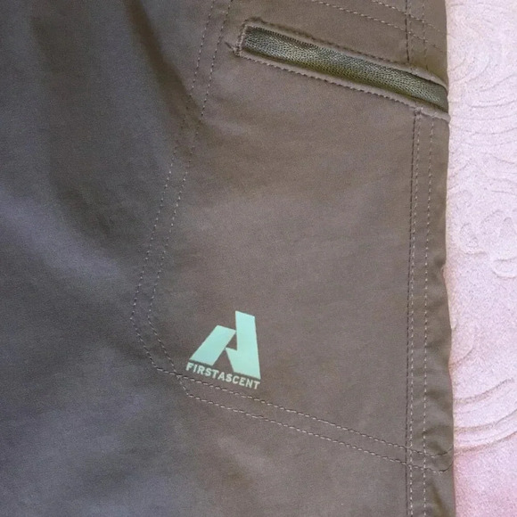 Eddie Bauer First ascent Cargo Hiking Lightweight Outdoor Pants Dark tan SZ P 6 - Picture 5 of 12